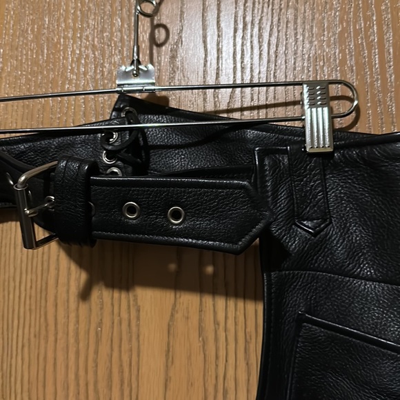 Classic Black leather chaps - Picture 6 of 11